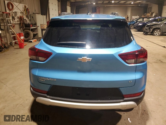 2025 Chevrolet TrailBlazer LT with VIN KL79MRSL1SB017398, listed as a Copart auction lot 43576365 with 2,398 mi miles and Salvage Title. Bid and sale history available at DreamBid. Image 6.