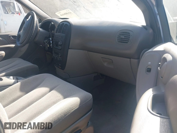 2003 Dodge Grand Caravan with VIN 2D4GP54L13R204511, listed as a IAAI auction lot 41488468 with 149,188 mi miles and . Bid and sale history available at DreamBid. Image 5.