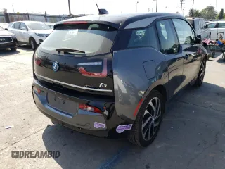 2018 BMW i3 with VIN WBY7Z4C58JVD97028, listed as a Copart auction lot 61591482 with 37,047 mi miles. Bid and sale history available at carsss.com. Image 4.