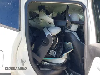 2019 Jeep Renegade Limited with VIN ZACNJBD12KPJ95871, listed as a IAAI auction lot 40629321 with Not provided miles and . Bid and sale history available at DreamBid. Image 8.