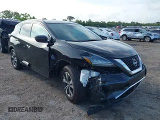 2023 Nissan Murano SV z VIN 5N1AZ2BJ7PC110995, wystawiony jako IAAI lot #42426861 z przebiegiem 48 185 mil mil oraz . Historia ofert i sprzedaży dostępna na DreamBid. Obrazek 1.