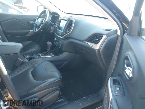 2018 Jeep Cherokee Limited с VIN 1C4PJLDB2JD620416, выставлен на аукционе IAAI как лот 41818047 с пробегом 68 461 миль миль и . История ставок и продаж доступна на DreamBid. Изображение 5.