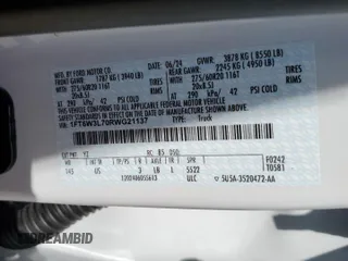 2024 Ford F-150 Lightning Flash z VIN 1FT6W3L70RWG21137, wystawiony jako Copart lot #48894615 z przebiegiem Nie podano mil oraz Szkoda całkowita • Salvage title. Historia ofert i sprzedaży dostępna na DreamBid. Obrazek 15.
