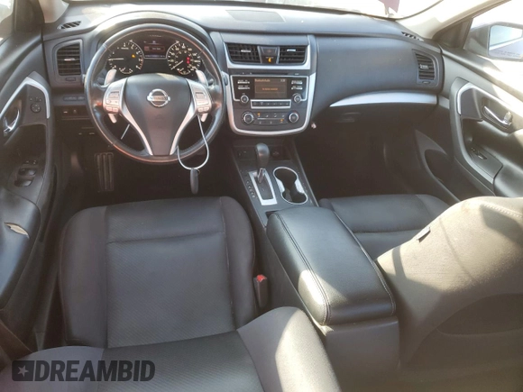 2016 Nissan Altima SR z VIN 1N4AL3AP8GC288261, wystawiony jako Copart lot #83849354 z przebiegiem 121 729 mil mil oraz Czysty tytuł • Clean title. Historia ofert i sprzedaży dostępna na DreamBid. Obrazek 8.