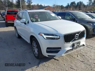 2017 Volvo XC90 Momentum with VIN YV4A22PK8H1148692, listed as a IAAI auction lot 41195727 with 70,215 mi miles. Bid and sale history available at carsss.com. Image 1.