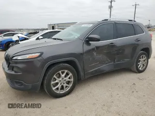 2015 Jeep Cherokee Latitude with VIN 1C4PJLCB1FW643005, listed as a Copart auction lot 46163045 with 134,840 mi miles and Salvage Title. Bid and sale history available at DreamBid. Image 1.