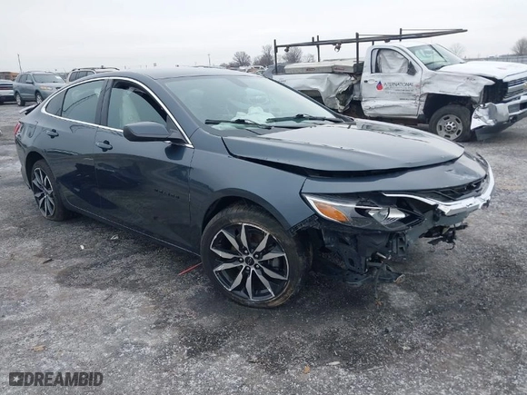 2020 Chevrolet Malibu RS with VIN 1G1ZG5ST8LF128732, listed as a IAAI auction lot 41272782 with 62,638 mi miles. Bid and sale history available at carsss.com. Image 1.