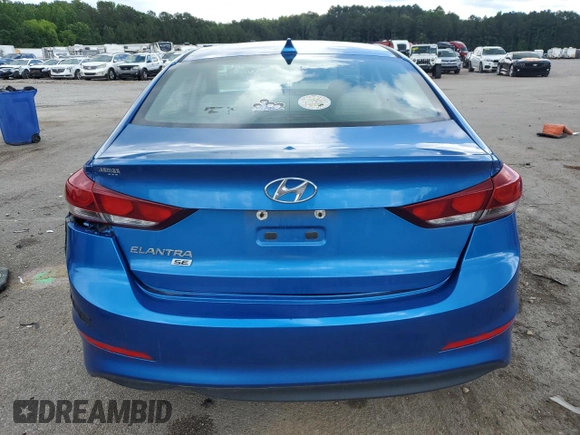 2017 Hyundai Elantra SE z VIN 5NPD74LF4HH184586, wystawiony jako Copart lot #56486295 z przebiegiem 105 485 mil mil oraz Szkoda całkowita • Salvage title. Historia ofert i sprzedaży dostępna na DreamBid. Obrazek 6.