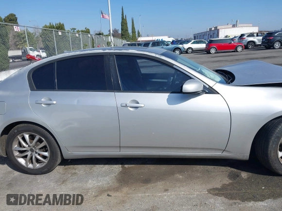 2008 Infiniti G35 Journey with VIN JNKBV61E78M221332, listed as a IAAI auction lot 41637037 with 127,403 mi miles. Bid and sale history available at carsss.com. Image 14.