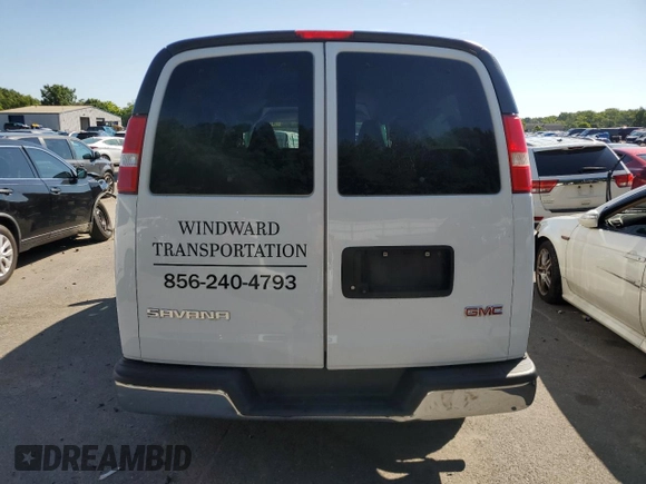 2018 GMC Savana z VIN 1GJW7FFG0J1191436, wystawiony jako Copart lot #66725564 z przebiegiem Nie podano mil oraz Szkoda całkowita • Salvage title. Historia ofert i sprzedaży dostępna na DreamBid. Obrazek 6.