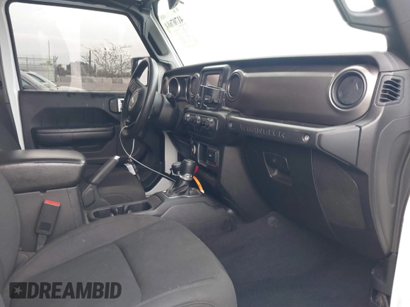 2018 Jeep Wrangler Unlimited Sport with VIN 1C4HJXDN0JW265823, listed as a IAAI auction lot 41707684 with 60,072 mi miles and . Bid and sale history available at DreamBid. Image 5.