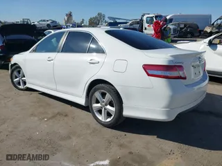 2011 Toyota Camry LE with VIN 4T1BK3EK1BU625433, listed as a IAAI auction lot 41610628 with 216,926 mi miles. Bid and sale history available at carsss.com. Image 3.
