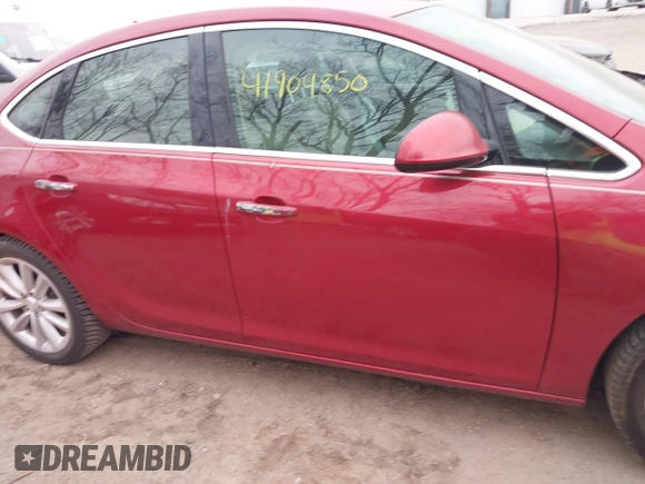 2014 Buick Verano Leather Group with VIN 1G4PS5SK6E4121597, listed as a IAAI auction lot 41904850 with 116,905 mi miles. Bid and sale history available at carsss.com. Image 12.