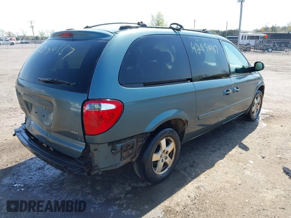 2005 Dodge Caravan SXT with VIN 2D8GP44L55R278834, listed as a IAAI auction lot 42056187 with 284,725 mi miles and . Bid and sale history available at DreamBid. Image 4.
