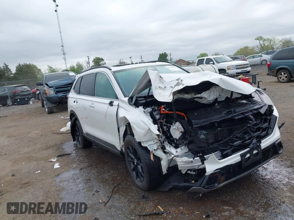 2025 Honda CR-V Sport-L with VIN 5J6RS6H81SL004567, listed as a IAAI auction lot 42043149 with 13,620 mi miles and . Bid and sale history available at DreamBid. Image 14.