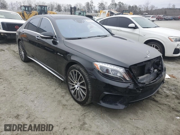 2016 Mercedes-Benz S-Class AMG S 63 with VIN WDDUG7JB7GA230120, listed as a Copart auction lot 46194245 with 113,118 mi miles and Salvage Title. Bid and sale history available at carsss.com. Image 4.