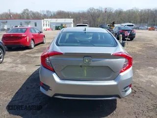 2020 Honda Civic Sedan EX with VIN 19XFC1F38LE209734, listed as a IAAI auction lot 41898003 with 116,421 mi miles. Bid and sale history available at carsss.com. Image 17.