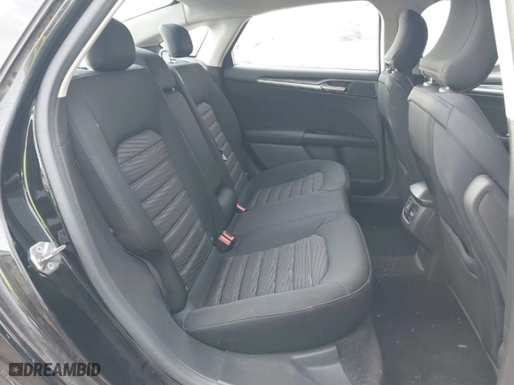 2016 Ford Fusion SE with VIN 3FA6P0H77GR116870, listed as a IAAI auction lot 41816973 with 105,000 mi miles. Bid and sale history available at carsss.com. Image 8.