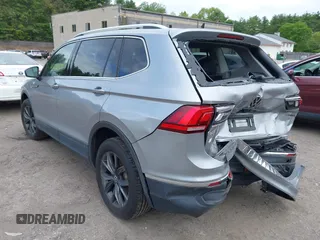 2022 Volkswagen Tiguan SE с VIN 3VV2B7AX0NM158691, выставлен на аукционе IAAI как лот 42286425 с пробегом 22 578 миль миль и . История ставок и продаж доступна на DreamBid. Изображение 3.