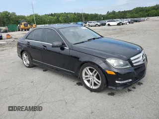 2013 Mercedes-Benz C 250 Sport z VIN WDDGF4HBXDR269348, wystawiony jako Copart lot #54330045 z przebiegiem 102 144 mil mil oraz Szkoda całkowita • Salvage title. Historia ofert i sprzedaży dostępna na DreamBid. Obrazek 4.