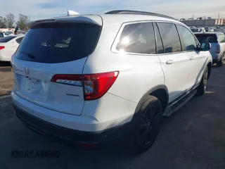2022 Honda Pilot Special Edition with VIN 5FNYF5H20NB034677, listed as a IAAI auction lot 41372317 with 28,708 mi miles and . Bid and sale history available at carsss.com. Image 4.