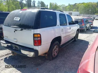 2005 Chevrolet Tahoe Z71 with VIN 1GNEC13T75R137262, listed as a IAAI auction lot 41986209 with 292,885 mi miles. Bid and sale history available at carsss.com. Image 4.
