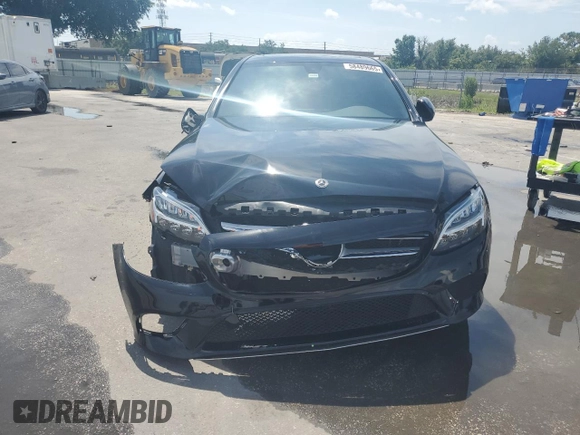 2019 Mercedes-Benz C 300 with VIN 55SWF8DBXKU296537, listed as a Copart auction lot 58489665 with 51,341 mi miles and Salvage title. Bid and sale history available at DreamBid. Image 5.