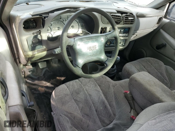 1998 GMC Sonoma z VIN 1GTCS144XW8525300, wystawiony jako Copart lot #85439034 z przebiegiem 250 144 mil mil oraz Szkody całkowita. Historia ofert i sprzedaży dostępna na DreamBid. Obrazek 8.