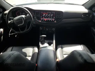 2024 Dodge Durango GT Plus z VIN 1C4RDHDG6RC237704, wystawiony jako Copart lot #57093095 z przebiegiem 18 053 mil mil oraz Tytuł czysty. Historia ofert i sprzedaży dostępna na DreamBid. Obrazek 8.