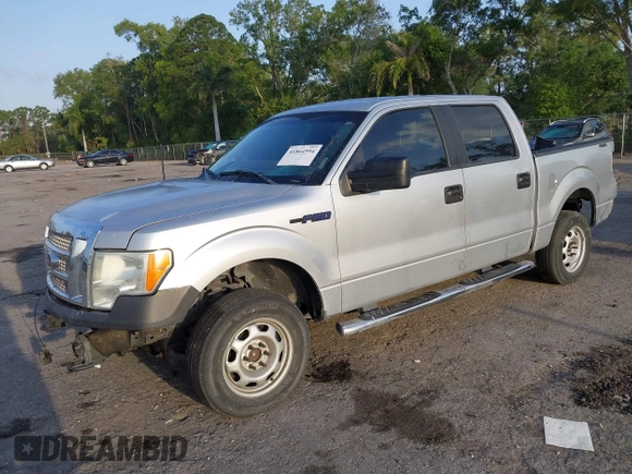 2013 Ford F-150 XL z VIN 1FTFW1ET4DKF05583, wystawiony jako IAAI lot #41864594 z przebiegiem 244 402 mil mil oraz . Historia ofert i sprzedaży dostępna na DreamBid. Obrazek 2.