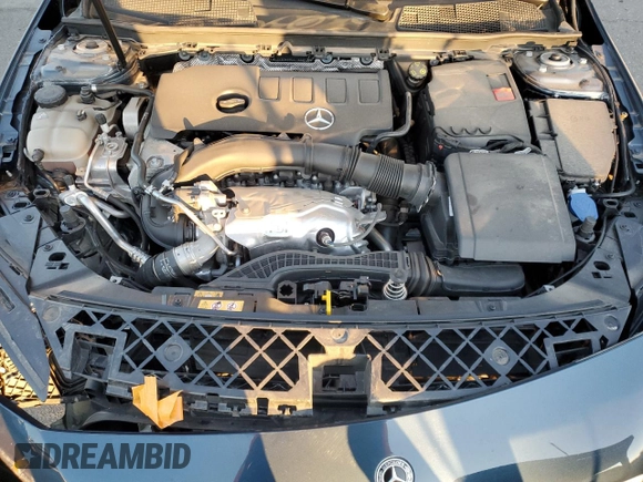 2022 Mercedes-Benz A 220 with VIN W1K3G4FBXNJ366595, listed as a Copart auction lot 41564805 with 33,487 mi miles and Salvage Title. Bid and sale history available at DreamBid. Image 11.