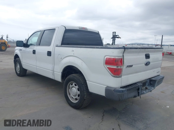 2014 Ford F-150 XL with VIN 1FTEW1CM7EKD93466, listed as a IAAI auction lot 42185252 with 50,122 mi miles and . Bid and sale history available at DreamBid. Image 3.
