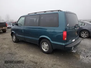 2000 Chevrolet Astro with VIN 1GNDM19W7YB213103, listed as a Copart auction lot 83493374 with 133,278 mi miles and Clean Title. Bid and sale history available at carsss.com. Image 2.