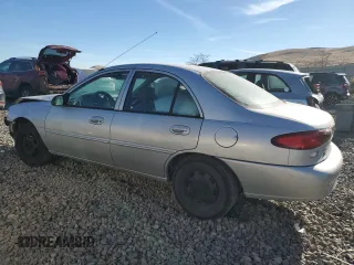 1998 Ford Escort SE with VIN 1FAFP13P2WW312241, listed as a Copart auction lot 83882244 with 0 mi miles and Salvage Title. Bid and sale history available at carsss.com. Image 2.