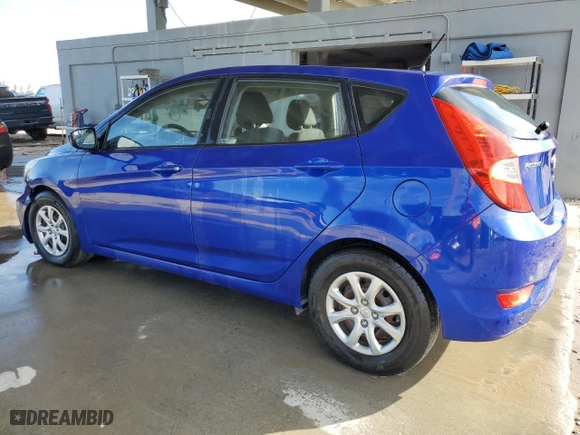 2014 Hyundai Accent GS with VIN KMHCT5AE8EU175586, listed as a Copart auction lot 87163834 with 88,190 mi miles and Non Repairable. Bid and sale history available at carsss.com. Image 2.