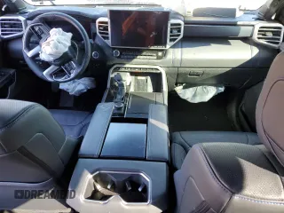 2024 Toyota Sequoia SR5 with VIN 7SVAAABA7RX028059, listed as a Copart auction lot 44797595 with 0 mi miles and Salvage Title. Bid and sale history available at carsss.com. Image 8.