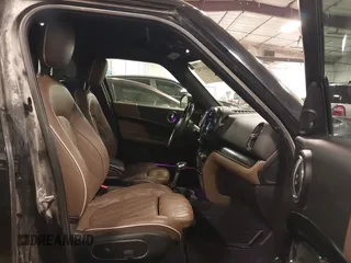2019 MINI Countryman Cooper S с VIN WMZYT5C59K3G91029, выставлен на аукционе IAAI как лот 42039745 с пробегом 128 365 миль миль и . История ставок и продаж доступна на DreamBid. Изображение 5.
