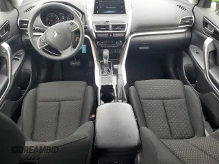 2018 Mitsubishi Eclipse Cross LE z VIN JA4AT4AA2JZ045569, wystawiony jako Copart lot #57260595 z przebiegiem 38 963 mil mil oraz Szkoda całkowita • Salvage title. Historia ofert i sprzedaży dostępna na DreamBid. Obrazek 8.