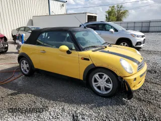 2008 MINI Convertible z VIN WMWRF33588TG18367, wystawiony jako Copart lot #47261345 z przebiegiem 132 150 mil mil oraz Szkody całkowita. Historia ofert i sprzedaży dostępna na DreamBid. Obrazek 4.