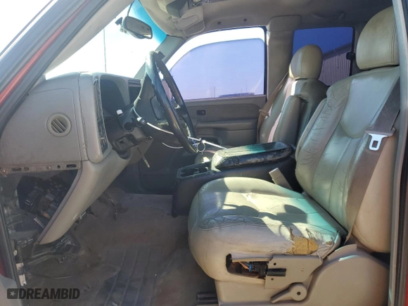 1999 GMC New Sierra 1500 SLE with VIN 1GTEK19T7XE502407, listed as a Copart auction lot 48602375 with 215,953 mi miles and Salvage Title. Bid and sale history available at carsss.com. Image 7.