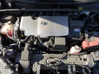2017 Toyota Prius Plus z VIN JTDKARFP9H3025679, wystawiony jako Copart lot #53417145 z przebiegiem 97 496 mil mil oraz Szkoda całkowita • Salvage title. Historia ofert i sprzedaży dostępna na DreamBid. Obrazek 11.