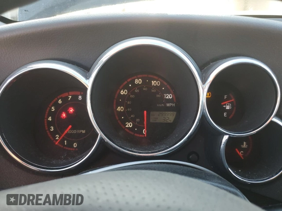 2006 Pontiac Vibe with VIN 5Y2SL65806Z444419, listed as a Copart auction lot 50120835 with 299,999 mi miles and Salvage Title. Bid and sale history available at DreamBid. Image 9.