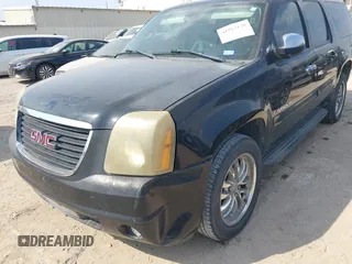 2007 GMC Yukon XL SLT with VIN 1GKFC16037R399642, listed as a IAAI auction lot 41913120 with 1 mi miles. Bid and sale history available at carsss.com. Image 6.