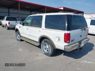 2000 Ford Expedition Eddie Bauer with VIN 1FMPU18LXYLA15330, listed as a IAAI auction lot 42455081 with Not provided miles and . Bid and sale history available at DreamBid. Image 3.