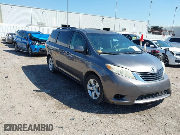 2011 Toyota Sienna LE AAS with VIN 5TDKK3DC0BS103380, listed as a IAAI auction lot 41855259 with 216,022 mi miles. Bid and sale history available at carsss.com. Image 1.