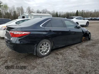 2015 Toyota Camry XLE z VIN 4T1BF1FK7FU498457, wystawiony jako Copart lot #52054965 z przebiegiem 230 413 mil mil oraz Czysty tytuł • Clean title. Historia ofert i sprzedaży dostępna na DreamBid. Obrazek 3.