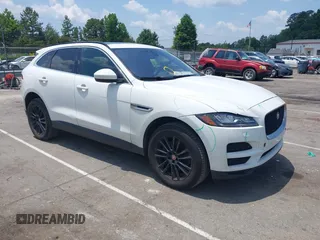 2017 Jaguar F-Pace 35t Prestige z VIN SADCK2BV8HA895565, wystawiony jako IAAI lot #42428967 z przebiegiem 175 044 mil mil oraz . Historia ofert i sprzedaży dostępna na DreamBid. Obrazek 1.