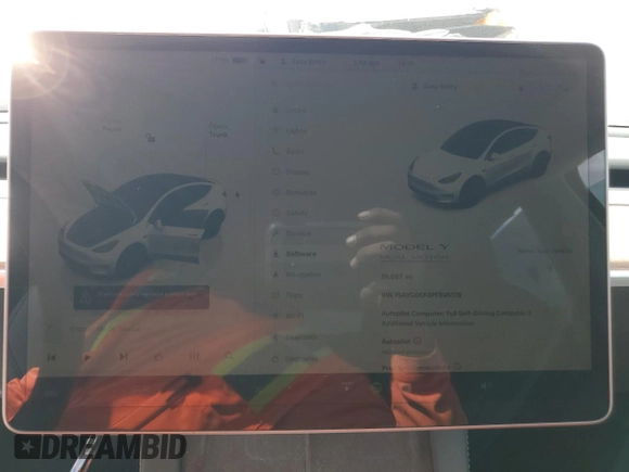 2023 Tesla Model Y Performance with VIN 7SAYGDEF8PF595178, listed as a Copart auction lot 46496995 with 39,057 mi miles and Non Repairable. Bid and sale history available at DreamBid. Image 9.