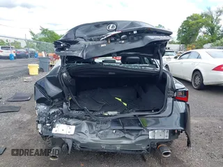 2021 Lexus IS 350 F Sport z VIN JTHGZ1E29M5021537, wystawiony jako IAAI lot #42343785 z przebiegiem 34 612 mil mil oraz . Historia ofert i sprzedaży dostępna na DreamBid. Obrazek 16.
