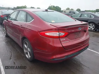 2013 Ford Fusion SE with VIN 3FA6P0HR7DR110516, listed as a IAAI auction lot 42127684 with 123,996 mi miles. Bid and sale history available at carsss.com. Image 3.